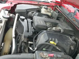 ✅ 2006 Hummer H3 • VIN: 5GTDN136968255998 • Lot: 43773573. Listed on IAAI with 204,595 mi. Free auction sales archive from the USA and detailed vehicle history report at DreamBid. Image 12.