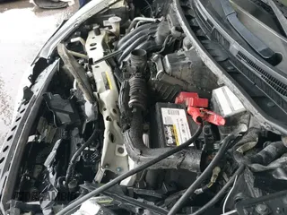 ✅ 2019 Nissan Note SV • VIN: 3N1CE2CP0KL359120 • Lot: 42671945. Wystawiony na IAAI z przebiegiem 79 517 mil. Bezpłatny archiwum sprzedaży aukcyjnych z USA i szczegółowy raport historii pojazdu na DreamBid. Zdjęcie 19.