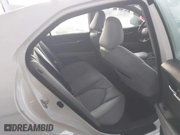 ✅ 2021 Toyota Camry SE • VIN: 4T1G11AK0MU548723 • Lot: 44099844. Listed on IAAI with 85,328 mi. Free auction sales archive from the USA and detailed vehicle history report at DreamBid. Image 8.