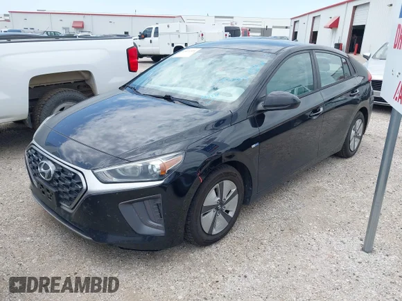 ✅ 2020 Hyundai Ioniq Blue • VIN: KMHC65LCXLU232869 • Лот: 45431504. Опубліковано раніше на IAAI з пробігом 92 140 миль. Безкоштовний доступ до архіву аукціонних продажів зі США та докладний звіт про історію автомобіля на DreamBid. Зображення 2.