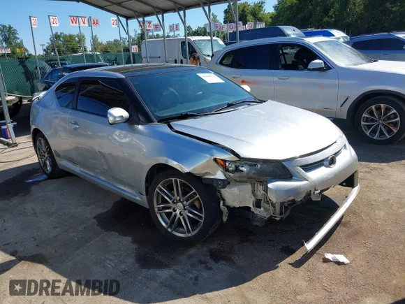 ✅ 2011 Scion tC • VIN: JTKJF5C76B3013600 • Lot: 43168574. Wystawiony na IAAI z przebiegiem 135 827 mil. Bezpłatny archiwum sprzedaży aukcyjnych z USA i szczegółowy raport historii pojazdu na DreamBid. Zdjęcie 1.