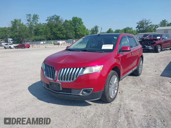 ✅ 2011 Lincoln MKX • VIN: 2LMDJ8JK5BBJ23713 • Lot: 42470229. Wystawiony na IAAI z przebiegiem 185 783 mil. Bezpłatny archiwum sprzedaży aukcyjnych z USA i szczegółowy raport historii pojazdu na DreamBid. Zdjęcie 2.