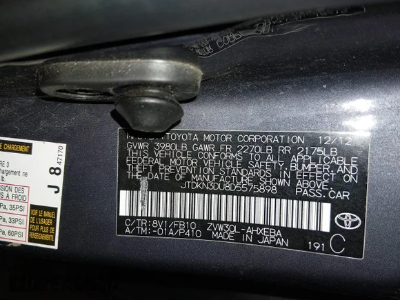 ✅ 2013 Toyota Prius Two • VIN: JTDKN3DU8D5575898 • Lot: 44664546. Wystawiony na IAAI z przebiegiem 98 604 mil. Bezpłatny archiwum sprzedaży aukcyjnych z USA i szczegółowy raport historii pojazdu na DreamBid. Zdjęcie 9.