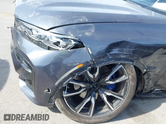 ✅ 2020 BMW X7 xDrive40i • VIN: 5UXCW2C08L9C17798 • Lot: 44804104. Listed on IAAI with 84,275 mi. Free auction sales archive from the USA and detailed vehicle history report at DreamBid. Image 6.