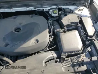 ✅ 2020 Volvo XC40 R-Design • VIN: YV4162UM3L2197344 • Лот: 94718745. Опубликован ранее на Copart с пробегом 105 936 миль. Бесплатный доступ к архиву аукционных продаж из США и подробный отчёт об истории автомобиля на DreamBid. Изображение 14.