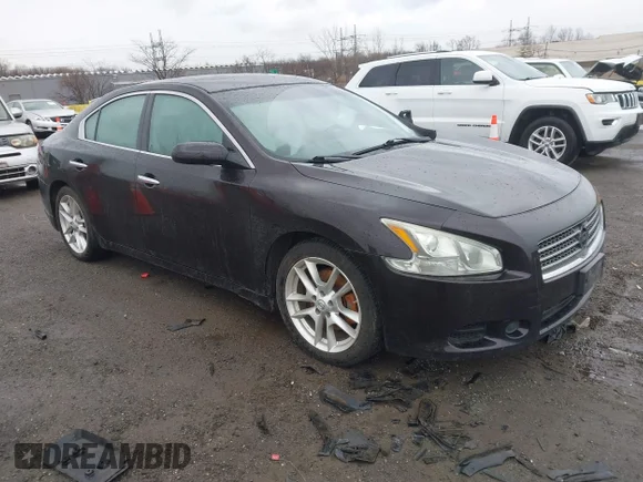 ✅ 2011 Nissan Maxima S • VIN: 1N4AA5AP5BC856511 • Lot: 44581119. Wystawiony na IAAI z przebiegiem 128 829 mil. Bezpłatny archiwum sprzedaży aukcyjnych z USA i szczegółowy raport historii pojazdu na DreamBid. Zdjęcie 1.