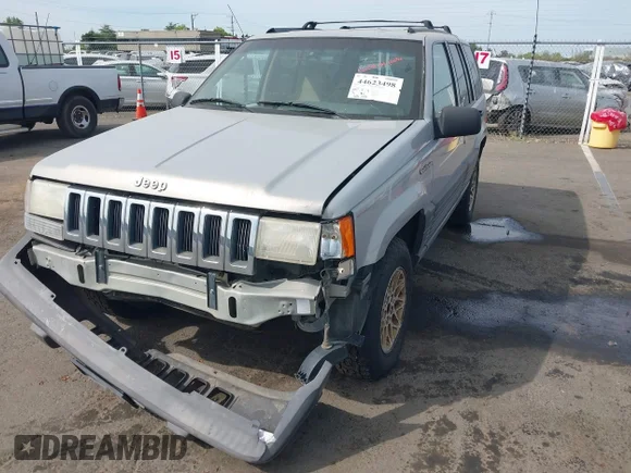 ✅ 1995 Jeep Grand Cherokee Laredo • VIN: 1J4GZ58S6SC573102 • Лот: 44623498. Опубліковано раніше на IAAI з пробігом 259 010 миль. Безкоштовний доступ до архіву аукціонних продажів зі США та докладний звіт про історію автомобіля на DreamBid. Зображення 2.