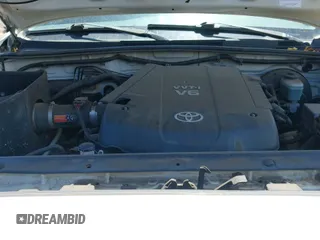 ✅ 2008 Toyota Tacoma PreRunner • VIN: 5TEKU72N98Z473566 • Lot: 42565770. Wystawiony na IAAI z przebiegiem 120 868 mil. Bezpłatny archiwum sprzedaży aukcyjnych z USA i szczegółowy raport historii pojazdu na DreamBid. Zdjęcie 18.