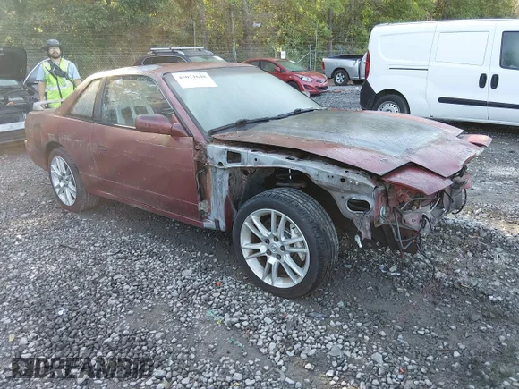 ✅ 1993 Nissan 240SX • VIN: JN1MS34P6PW308157 • Lot: 45021648. Wystawiony na IAAI z przebiegiem Nie podano. Bezpłatny archiwum sprzedaży aukcyjnych z USA i szczegółowy raport historii pojazdu na DreamBid. Zdjęcie 1.