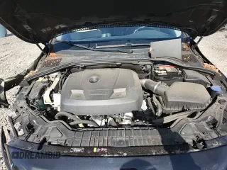 ✅ 2018 Volvo V60 • VIN: YV440MWK5J2057170 • Lot: 58806685. Listed on Copart with 60,104 mi. Free auction sales archive from the USA and detailed vehicle history report at DreamBid. Image 13.