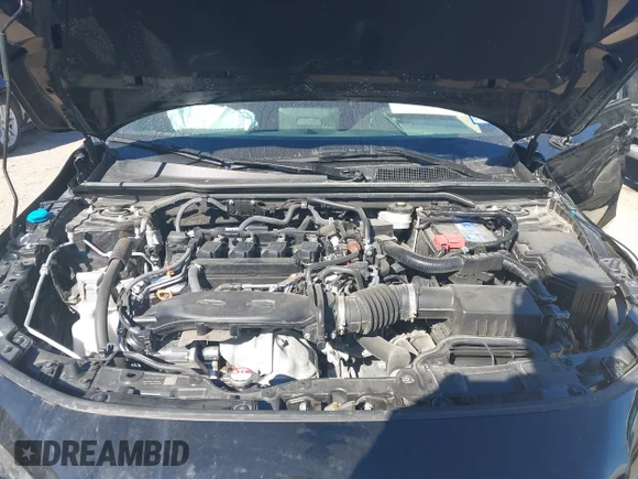 ✅ 2026 Honda Civic Si • VIN: 2HGFE1E58TH470042 • Lot: 44324678. Wystawiony na IAAI z przebiegiem 17 776 mil. Bezpłatny archiwum sprzedaży aukcyjnych z USA i szczegółowy raport historii pojazdu na DreamBid. Zdjęcie 10.