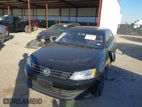 ✅ 2015 Volkswagen Jetta S • VIN: 3VW1K7AJ5FM413999 • Lot: 43910224. Wystawiony na IAAI z przebiegiem Nie podano. Bezpłatny archiwum sprzedaży aukcyjnych z USA i szczegółowy raport historii pojazdu na DreamBid. Zdjęcie 2.