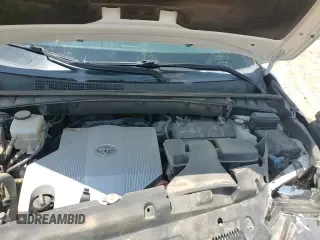 ✅ 2018 Toyota Highlander Hybrid Limited • VIN: 5TDDGRFH6JS051161 • Лот: 59941655. Опубликован ранее на Copart с пробегом 127 972 миль. Бесплатный доступ к архиву аукционных продаж из США и подробный отчёт об истории автомобиля на DreamBid. Изображение 14.