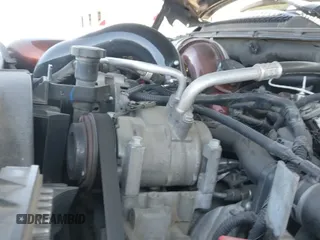 ✅ 2007 GMC Sierra 3500 SRW Work Trk • VIN: 1GTHK33D27F158389 • Lot: 42450660. Wystawiony na IAAI z przebiegiem 159 335 mil. Bezpłatny archiwum sprzedaży aukcyjnych z USA i szczegółowy raport historii pojazdu na DreamBid. Zdjęcie 19.