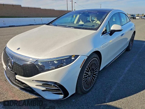 ✅ 2022 Mercedes-Benz EQS 580 • VIN: W1KCG4EB5NA011755 • Lot: 95936405. Listed on Copart with 51,645 mi. Free auction sales archive from the USA and detailed vehicle history report at DreamBid. Image 1.