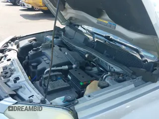 ✅ 2006 Chevrolet Equinox LT • VIN: 2CNDL73F566105713 • Лот: 42635547. Опубликован ранее на IAAI с пробегом 178 352 миль. Бесплатный доступ к архиву аукционных продаж из США и подробный отчёт об истории автомобиля на DreamBid. Изображение 19.