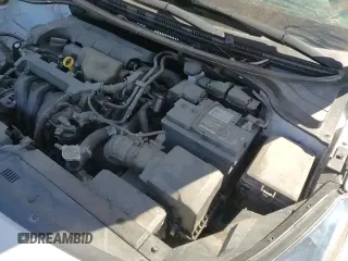 ✅ 2020 Kia Rio S • VIN: 3KPA25AD8LE318294 • Лот: 82176455. Опубликован ранее на Copart с пробегом 57 128 миль. Бесплатный доступ к архиву аукционных продаж из США и подробный отчёт об истории автомобиля на DreamBid. Изображение 13.