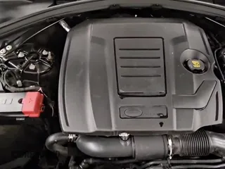 ✅ 2019 Land Rover Range Rover Velar S • VIN: SALYB2EX1KA232045 • Lot: 91575535. Listed on Copart with 102,110 mi. Free auction sales archive from the USA and detailed vehicle history report at DreamBid. Image 15.