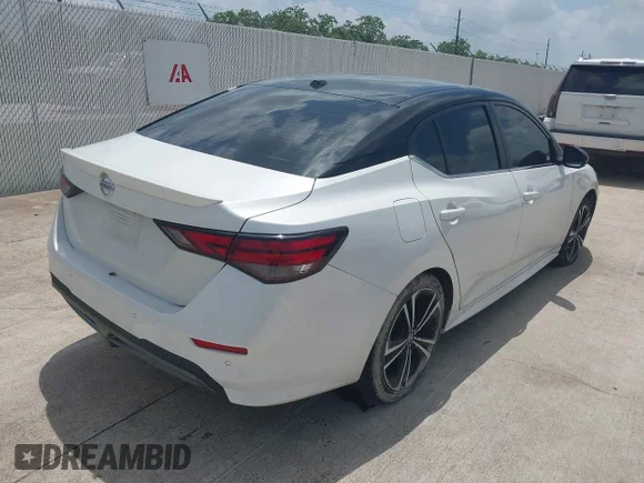 ✅ 2020 Nissan Sentra SR • VIN: 3N1AB8DV9LY311314 • Lot: 45384999. Listed on IAAI with 84,615 mi. Free auction sales archive from the USA and detailed vehicle history report at DreamBid. Image 4.
