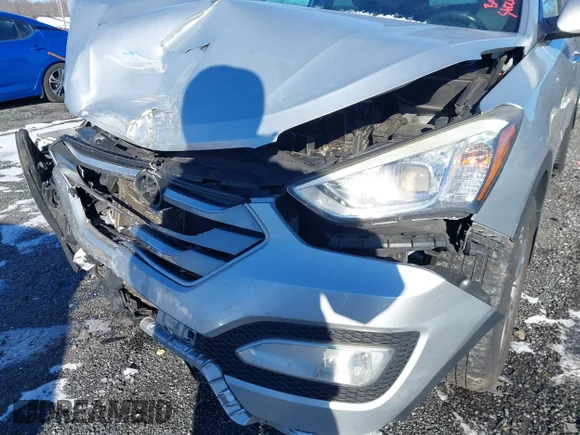 ✅ 2015 Hyundai Santa Fe • VIN: 5XYZUDLA6FG255701 • Lot: 44195032. Wystawiony na IAAI z przebiegiem 155 306 mil. Bezpłatny archiwum sprzedaży aukcyjnych z USA i szczegółowy raport historii pojazdu na DreamBid. Zdjęcie 6.