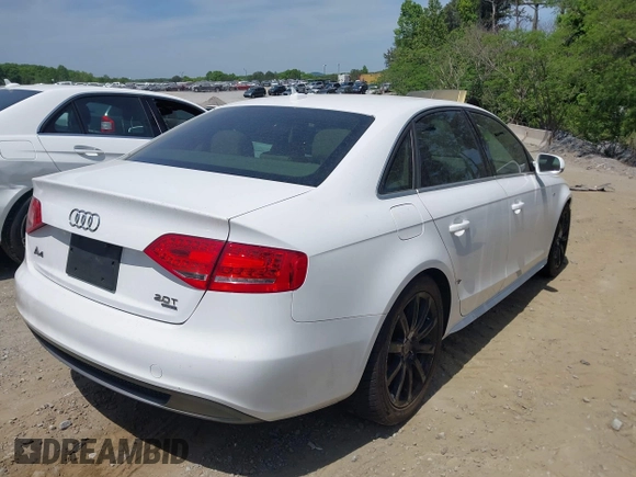 ✅ 2012 Audi A4 Premium Plus • VIN: WAUFFAFLXCN000883 • Lot: 44930302. Wystawiony na IAAI z przebiegiem 182 598 mil. Bezpłatny archiwum sprzedaży aukcyjnych z USA i szczegółowy raport historii pojazdu na DreamBid. Zdjęcie 4.