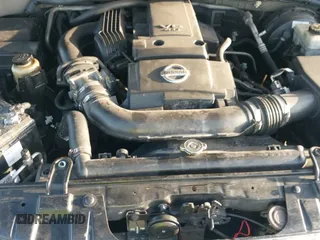 ✅ 2005 Nissan Frontier SE • VIN: 1N6AD07UX5C436648 • Lot: 41936612. Wystawiony na IAAI z przebiegiem 306 781 mil. Bezpłatny archiwum sprzedaży aukcyjnych z USA i szczegółowy raport historii pojazdu na DreamBid. Zdjęcie 20.