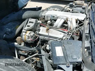 ✅ 1990 Chevrolet Corvette • VIN: 1G1YY3384L5108491 • Lot: 42566008. Wystawiony na IAAI z przebiegiem 133 568 mil. Bezpłatny archiwum sprzedaży aukcyjnych z USA i szczegółowy raport historii pojazdu na DreamBid. Zdjęcie 12.