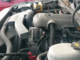 ✅ 2004 Chevrolet Suburban LS • VIN: 3GNEC16Z74G119360 • Лот: 41837768. Опубликован ранее на IAAI с пробегом 266 029 миль. Бесплатный доступ к архиву аукционных продаж из США и подробный отчёт об истории автомобиля на DreamBid. Изображение 12.