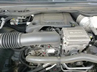 ✅ 2020 Ram 1500 Lone Star • VIN: 1C6RREFT2LN405769 • Lot: 81772325. Wystawiony na Copart z przebiegiem 55 261 mil. Bezpłatny archiwum sprzedaży aukcyjnych z USA i szczegółowy raport historii pojazdu na DreamBid. Zdjęcie 15.