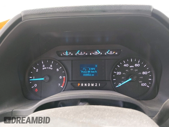 ✅ 2019 Ford F-250 XL • VIN: 1FTBF2B68KED15977 • Lot: 45284122. Wystawiony na IAAI z przebiegiem 10 066 mil. Bezpłatny archiwum sprzedaży aukcyjnych z USA i szczegółowy raport historii pojazdu na DreamBid. Zdjęcie 7.