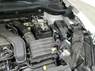 ✅ 2025 Volkswagen Taos S • VIN: 3VV5C7B29SM036209 • Lot: 86777685. Listed on Copart with 5,920 mi. Free auction sales archive from the USA and detailed vehicle history report at DreamBid. Image 15.