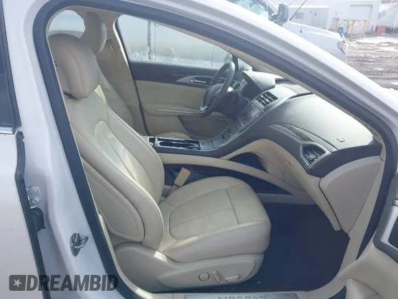 ✅ 2013 Lincoln MKZ • VIN: 3LN6L2J92DR801833 • Лот: 44444236. Опубліковано раніше на IAAI з пробігом 52 868 миль. Безкоштовний доступ до архіву аукціонних продажів зі США та докладний звіт про історію автомобіля на DreamBid. Зображення 5.