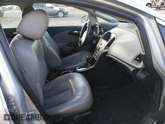 ✅ 2017 Buick Verano Sport Touring • VIN: 1G4PR5SK0H4105508 • Лот: 43908695. Опубліковано раніше на IAAI з пробігом 165 528 миль. Безкоштовний доступ до архіву аукціонних продажів зі США та докладний звіт про історію автомобіля на DreamBid. Зображення 5.