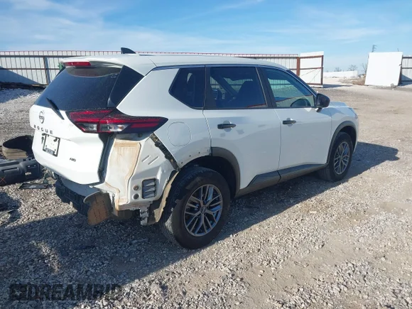 ✅ 2025 Nissan Rogue S • VIN: 5N1BT3ABXSC804451 • Lot: 44444529. Wystawiony na IAAI z przebiegiem 19 009 mil. Bezpłatny archiwum sprzedaży aukcyjnych z USA i szczegółowy raport historii pojazdu na DreamBid. Zdjęcie 4.