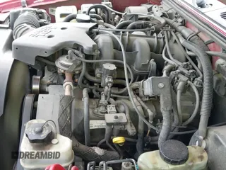 ✅ 2003 Ford Explorer Sport Trac XLS • VIN: 1FMZU77E53UA18198 • Лот: 42873189. Опубликован ранее на IAAI с пробегом 147 487 миль. Бесплатный доступ к архиву аукционных продаж из США и подробный отчёт об истории автомобиля на DreamBid. Изображение 15.