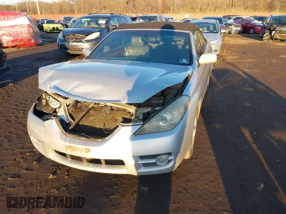 ✅ 2007 Toyota Solara SE • VIN: 4T1FA38P77U130267 • Lot: 44163994. Wystawiony na IAAI z przebiegiem 194 599 mil. Bezpłatny archiwum sprzedaży aukcyjnych z USA i szczegółowy raport historii pojazdu na DreamBid. Zdjęcie 6.