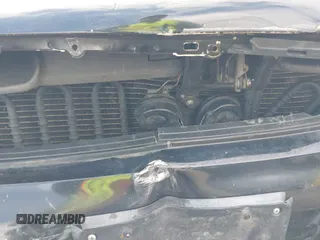 ✅ 2005 Mercedes-Benz C 320 • VIN: WDBRF64J45F564362 • Lot: 41539112. Wystawiony na IAAI z przebiegiem 170 847 mil. Bezpłatny archiwum sprzedaży aukcyjnych z USA i szczegółowy raport historii pojazdu na DreamBid. Zdjęcie 19.