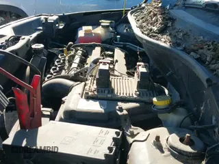 ✅ 2017 Jeep Patriot Sport • VIN: 1C4NJPBA8HD134194 • Lot: 43591400. Listed on IAAI with 124,533 mi. Free auction sales archive from the USA and detailed vehicle history report at DreamBid. Image 22.