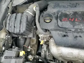 ✅ 2021 Jeep Renegade Latitude • VIN: ZACNJDBBXMPM57937 • Lot: 69576845. Listed on Copart with 70,529 mi. Free auction sales archive from the USA and detailed vehicle history report at DreamBid. Image 16.