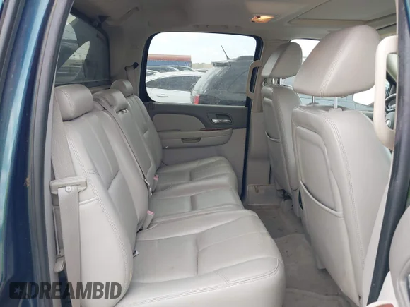 ✅ 2007 Chevrolet Avalanche LTZ • VIN: 3GNFK12Y07G192630 • Лот: 43202970. Опубликован ранее на IAAI с пробегом 171 999 миль. Бесплатный доступ к архиву аукционных продаж из США и подробный отчёт об истории автомобиля на DreamBid. Изображение 8.