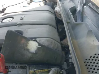 ✅ 2013 Volkswagen Beetle 2.5L • VIN: 3VWHX7AT3DM603962 • Lot: 42329256. Listed on IAAI with 137,285 mi. Free auction sales archive from the USA and detailed vehicle history report at DreamBid. Image 20.