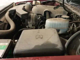 ✅ 2005 Chevrolet Suburban LT • VIN: 3GNFK16Z15G169731 • Лот: 41399070. Опубликован ранее на IAAI с пробегом 208 295 миль. Бесплатный доступ к архиву аукционных продаж из США и подробный отчёт об истории автомобиля на DreamBid. Изображение 19.