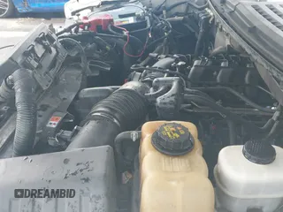 ✅ 2011 Ford F-150 XL • VIN: 1FTEX1CM5BKE08099 • Lot: 42502519. Wystawiony na IAAI z przebiegiem 209 489 mil. Bezpłatny archiwum sprzedaży aukcyjnych z USA i szczegółowy raport historii pojazdu na DreamBid. Zdjęcie 19.