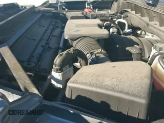 ✅ 2025 GMC Sierra 1500 SLT • VIN: 3GTUUDED2SG206119 • Лот: 43588189. Опубликован ранее на IAAI с пробегом 27 739 миль. Бесплатный доступ к архиву аукционных продаж из США и подробный отчёт об истории автомобиля на DreamBid. Изображение 19.