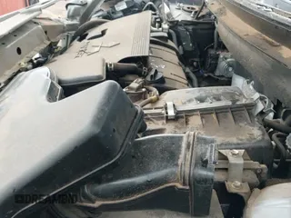 ✅ 2018 Mitsubishi Outlander SE • VIN: JA4AD3A36JZ054056 • Lot: 42489296. Listed on IAAI with 98,200 mi. Free auction sales archive from the USA and detailed vehicle history report at DreamBid. Image 20.