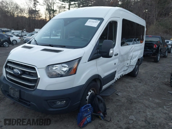 ✅ 2020 Ford Transit Passenger XL • VIN: 1FBAX2C89LKA08608 • Лот: 43724397. Опубликован ранее на IAAI с пробегом 84 888 миль. Бесплатный доступ к архиву аукционных продаж из США и подробный отчёт об истории автомобиля на DreamBid. Изображение 2.