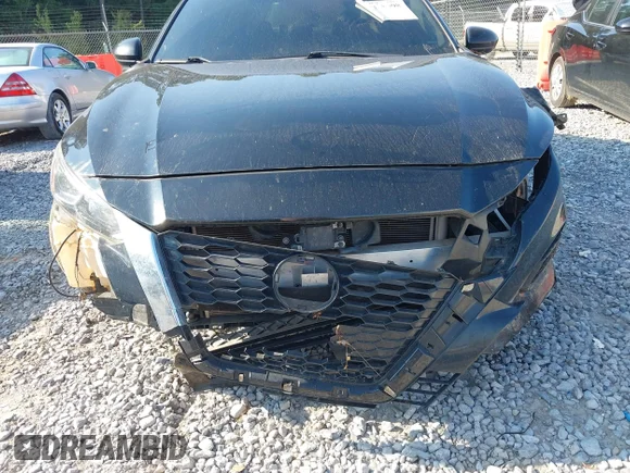 ✅ 2019 Nissan Altima S • VIN: 1N4BL4BW6KN304289 • Lot: 43185898. Wystawiony na IAAI z przebiegiem 98 716 mil. Bezpłatny archiwum sprzedaży aukcyjnych z USA i szczegółowy raport historii pojazdu na DreamBid. Zdjęcie 6.