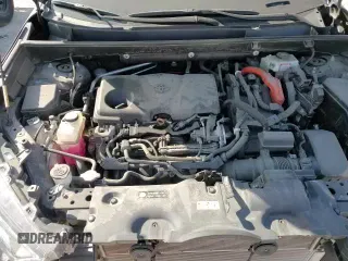 ✅ 2020 Toyota RAV4 Hybrid XLE • VIN: 2T3RWRFV4LW065205 • Lot: 72082685. Listed on Copart with 43,519 mi. Free auction sales archive from the USA and detailed vehicle history report at DreamBid. Image 15.