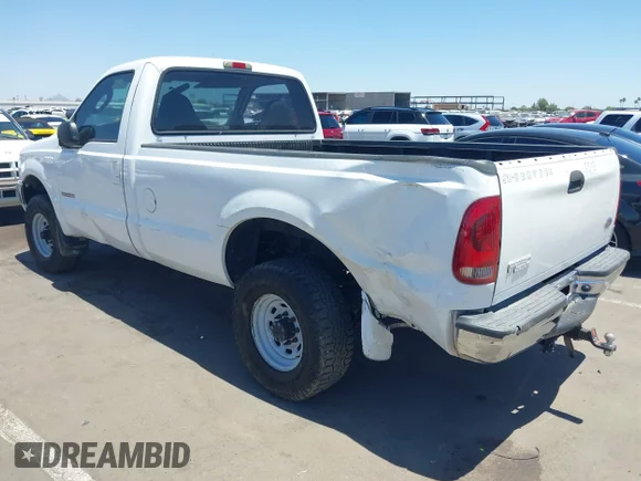 ✅ 2004 Ford F-250 XL • VIN: 1FTNF21P74EB65998 • Lot: 45193684. Wystawiony na IAAI z przebiegiem Nie podano. Bezpłatny archiwum sprzedaży aukcyjnych z USA i szczegółowy raport historii pojazdu na DreamBid. Zdjęcie 3.