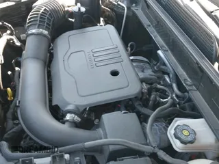 ✅ 2023 GMC Acadia SLE • VIN: 1GKKNKL41PZ241340 • Lot: 43187887. Wystawiony na IAAI z przebiegiem 48 812 mil. Bezpłatny archiwum sprzedaży aukcyjnych z USA i szczegółowy raport historii pojazdu na DreamBid. Zdjęcie 19.